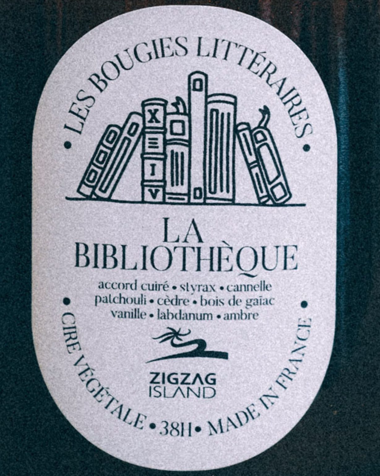 Bougie naturelle « La bibliothèque »  - parfum accord cuiré