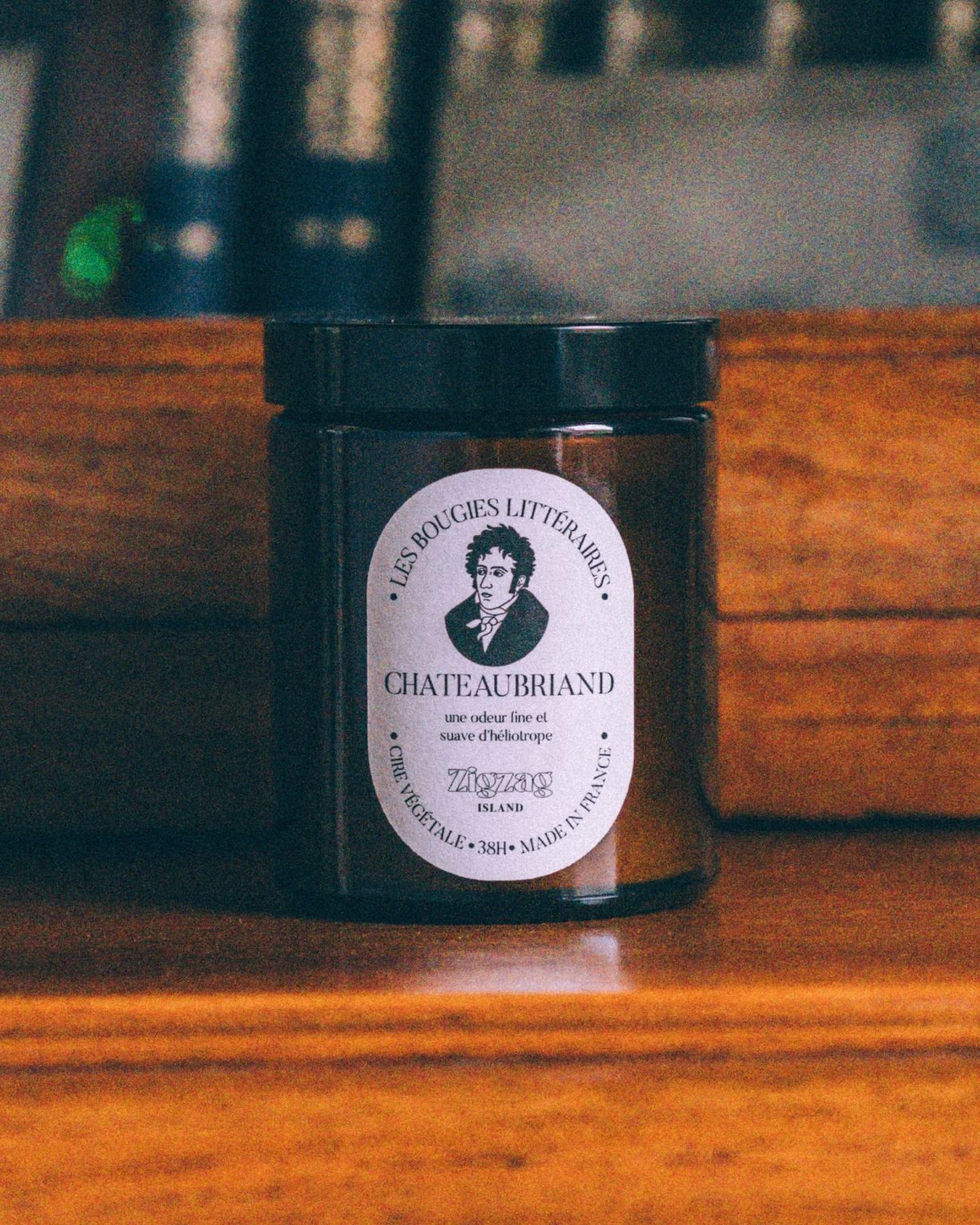 Bougie naturelle « Chateaubriand » - parfum héliotrope