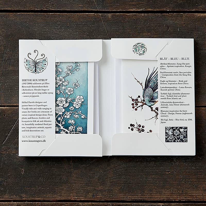 Coffret de 8 cartes bleues avec enveloppes par Birthe Koustrup